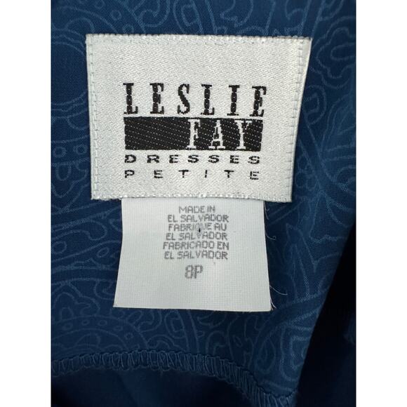 Vintage Leslie Fay medallion embossed fancy button secretary blouse blue size 8P - Picture 5 of 8